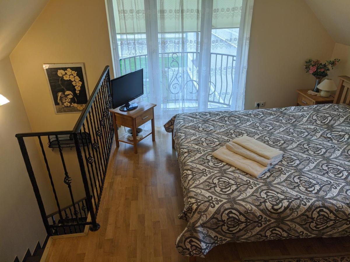 Guest House Nika - Cottages And Rooms In The Heart Of Palanga City Center Exteriér fotografie